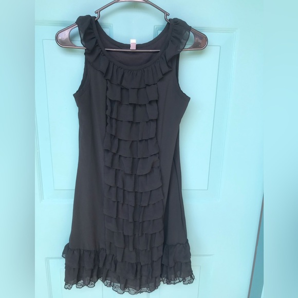 Xhilaration Dresses & Skirts - Xhilaration Junior dress